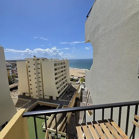 Modern 2br View Rocha דירה