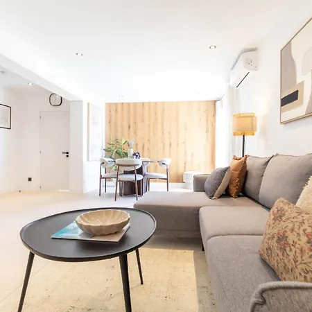 Modern 2br View Rocha דירה